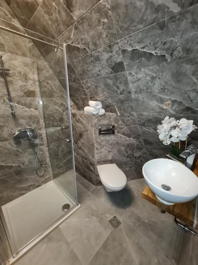 Apartamenty Gorski Krysztal ムジャシフレ エクステリア 写真