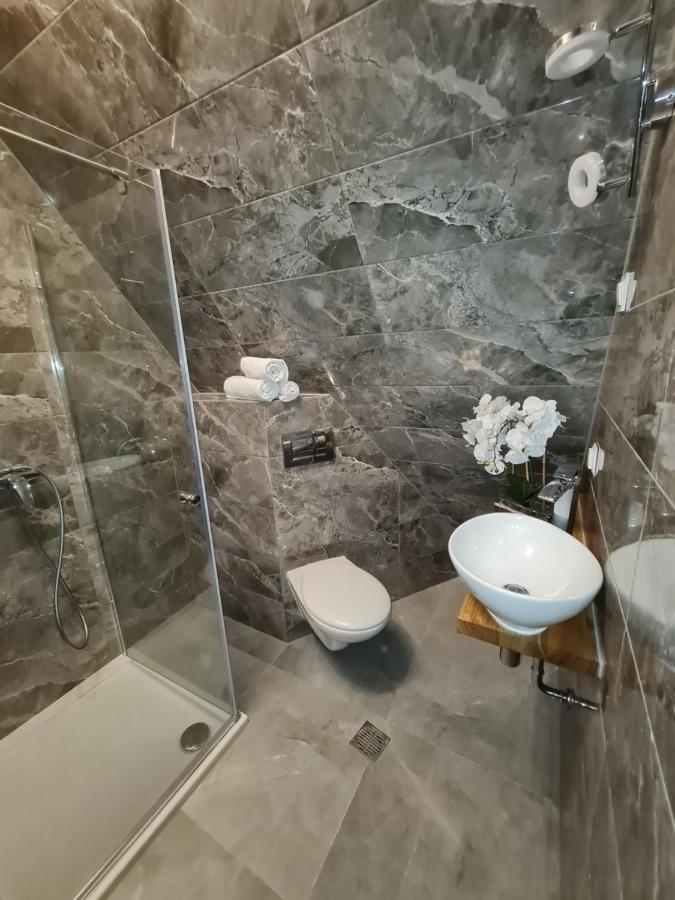 Apartamenty Gorski Krysztal ムジャシフレ エクステリア 写真